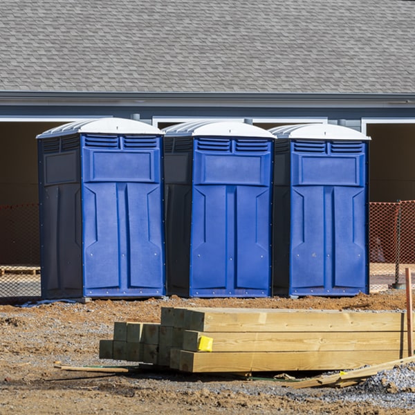 what is the maximum capacity for a single porta potty in Heil ND